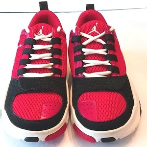 JORDAN Trunner Dominate Athletic Sneakers  Red/Black/White Size 5Y